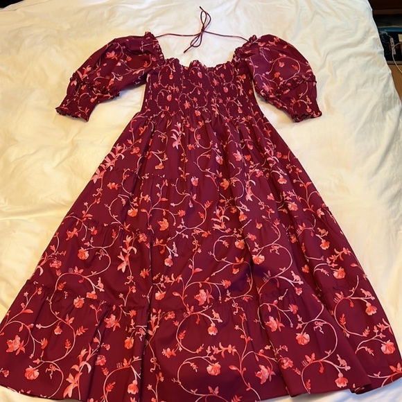 Hill House Nesli Nap Dress in Burgundy Botanical - Picture 4 of 10